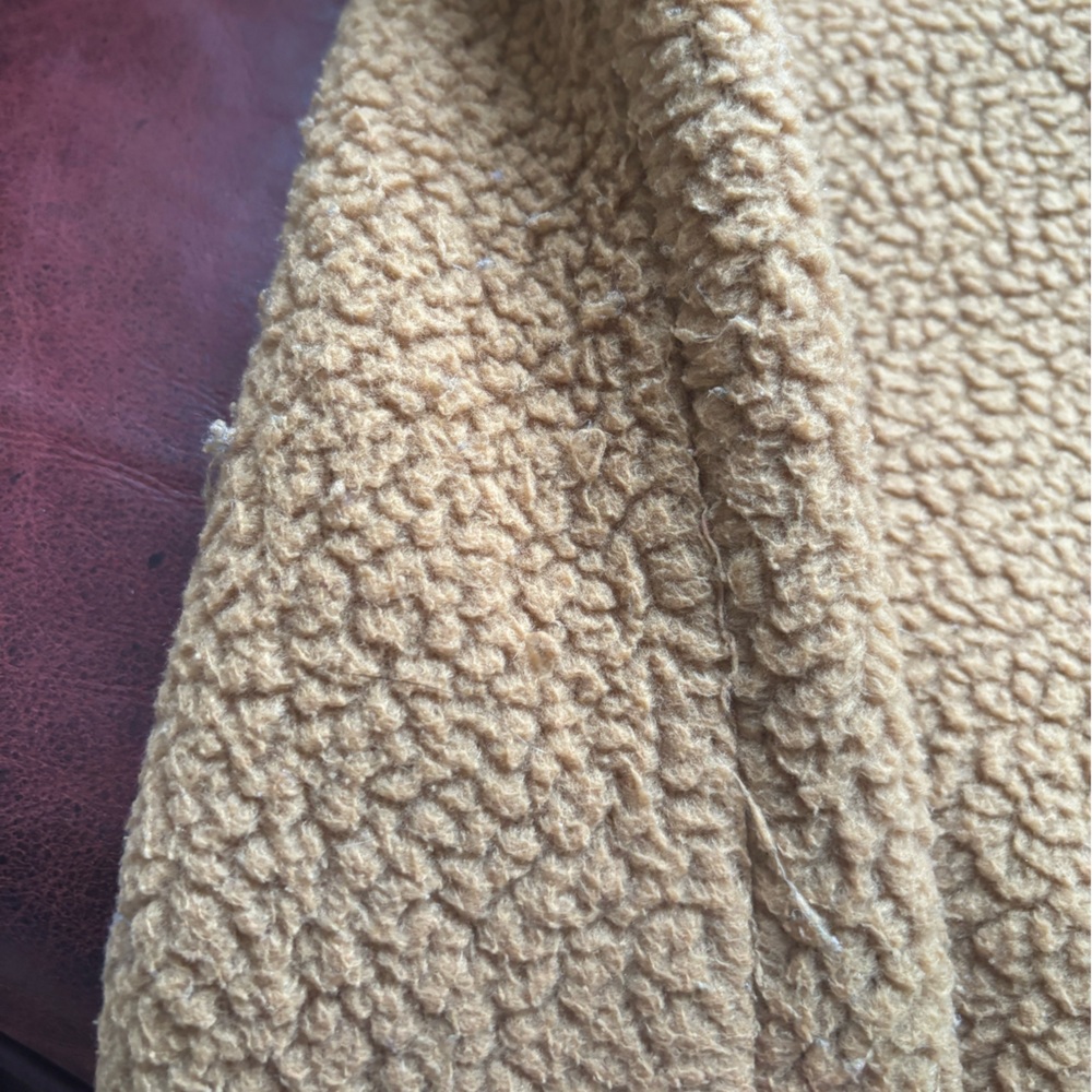 Patagonia Tan and Purple Women's Sweater - Picture 4 of 4